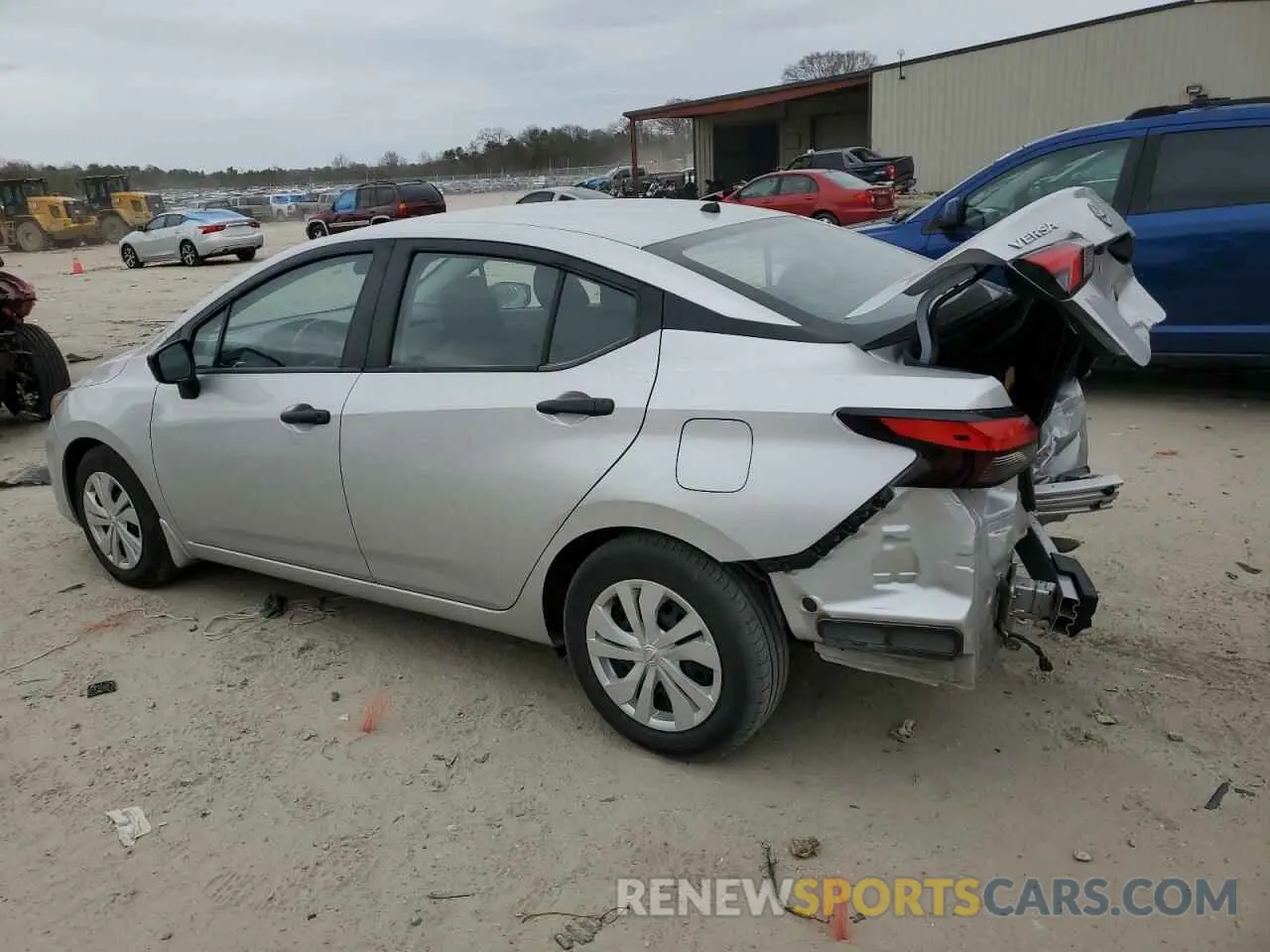 2 fotografías del automóvil dañado 3N1CN8DV1RL837622 NISSAN VERSA 2024