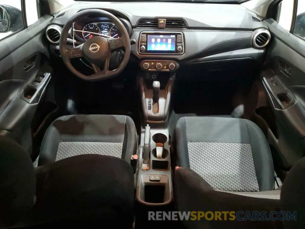 8 fotografías del automóvil dañado 3N1CN8DV1RL920144 NISSAN VERSA 2024
