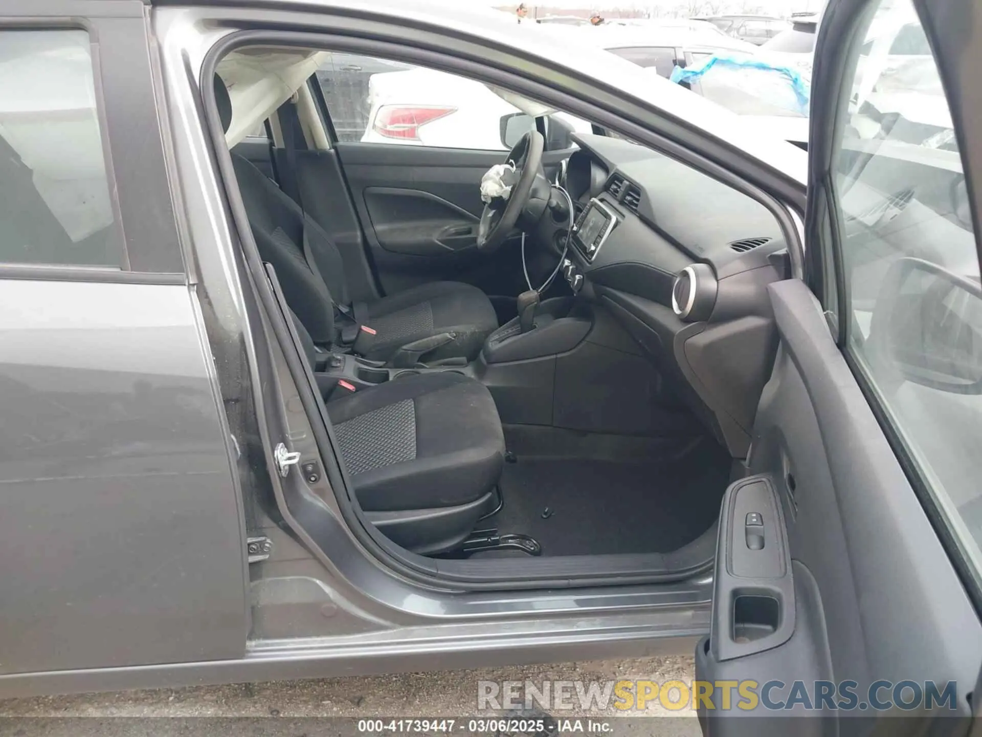 5 fotografías del automóvil dañado 3N1CN8DV2RL826287 NISSAN VERSA 2024