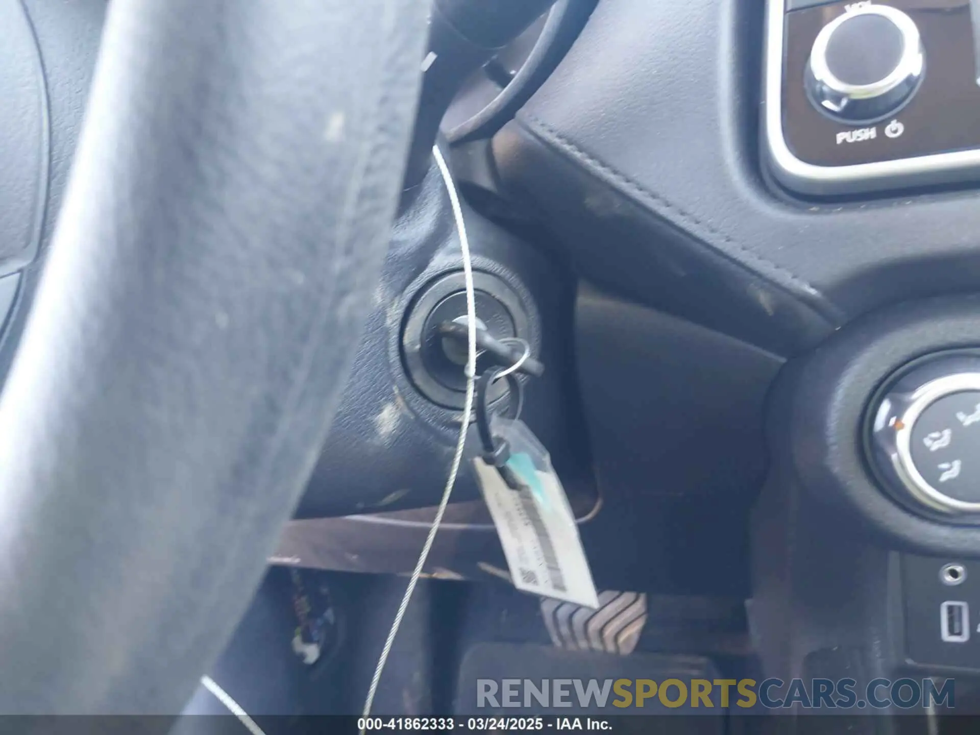 11 fotografías del automóvil dañado 3N1CN8DV2RL889275 NISSAN VERSA 2024