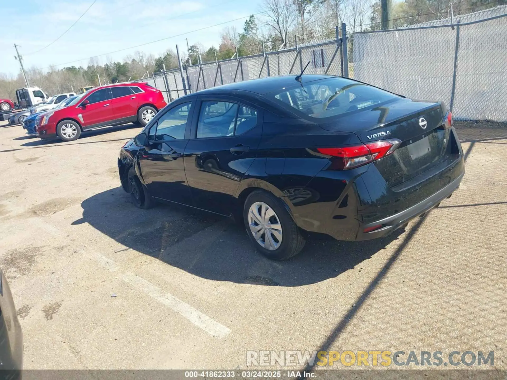 3 fotografías del automóvil dañado 3N1CN8DV2RL889275 NISSAN VERSA 2024