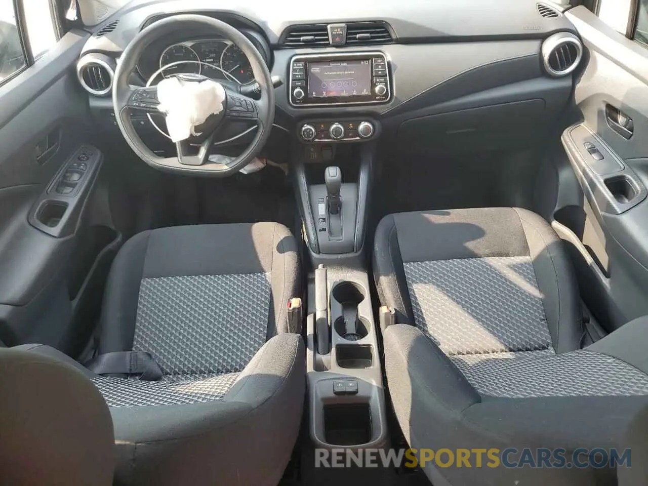 8 fotografías del automóvil dañado 3N1CN8DV3RL929086 NISSAN VERSA 2024