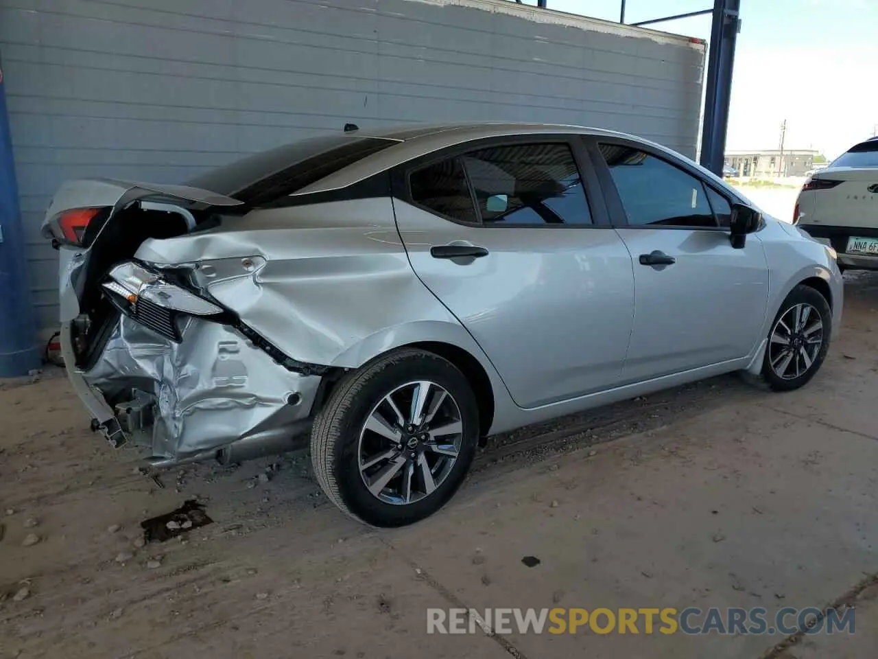 3 fotografías del automóvil dañado 3N1CN8DV4RL902978 NISSAN VERSA 2024