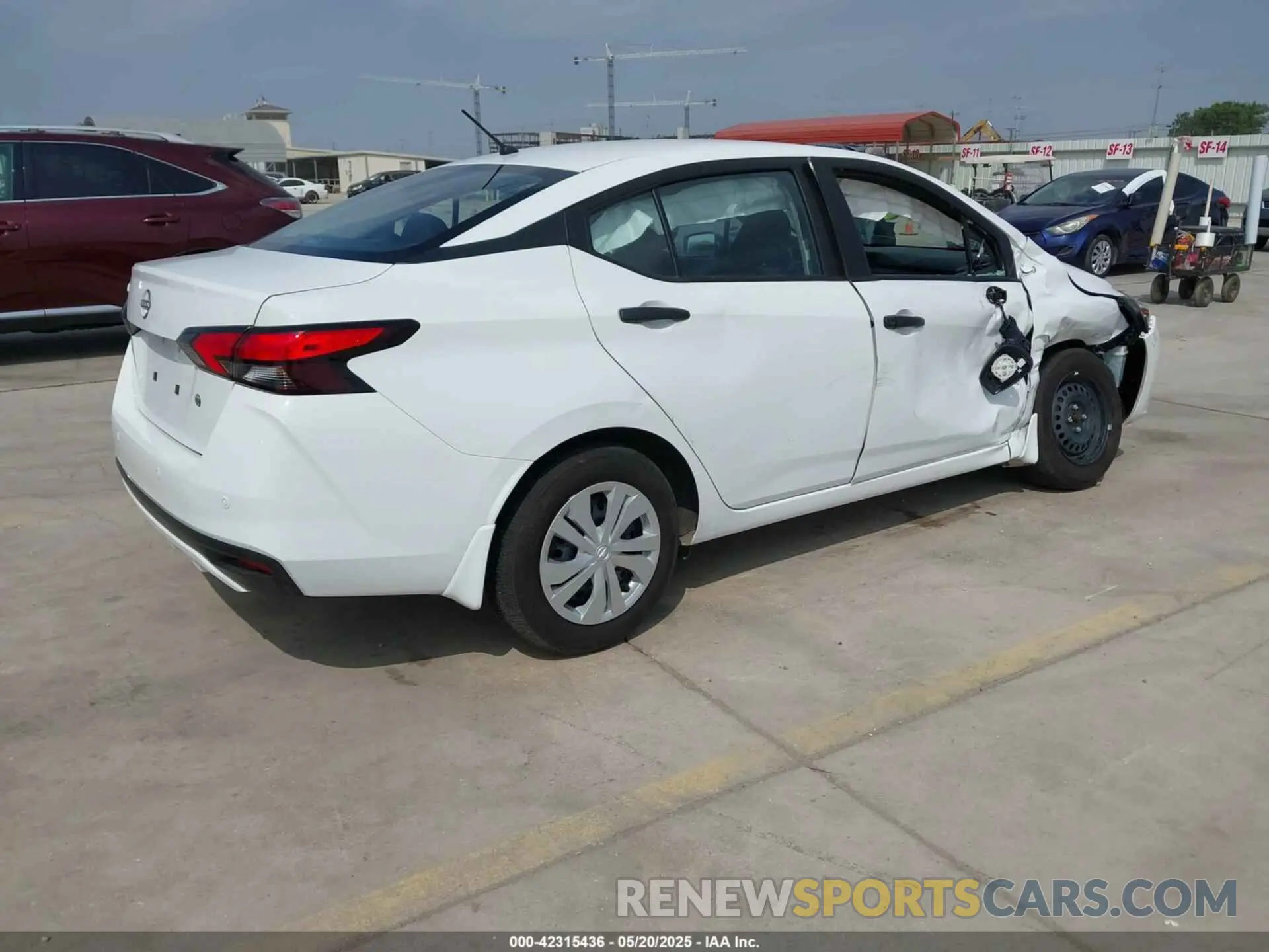 4 fotografías del automóvil dañado 3N1CN8DV4RL914225 NISSAN VERSA 2024