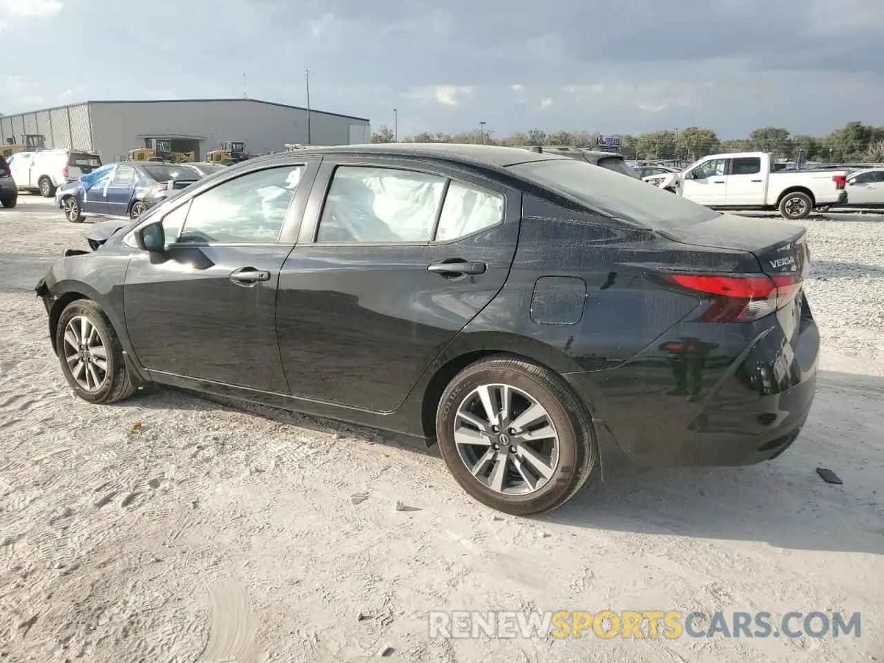 2 fotografías del automóvil dañado 3N1CN8DV5RL926769 NISSAN VERSA 2024