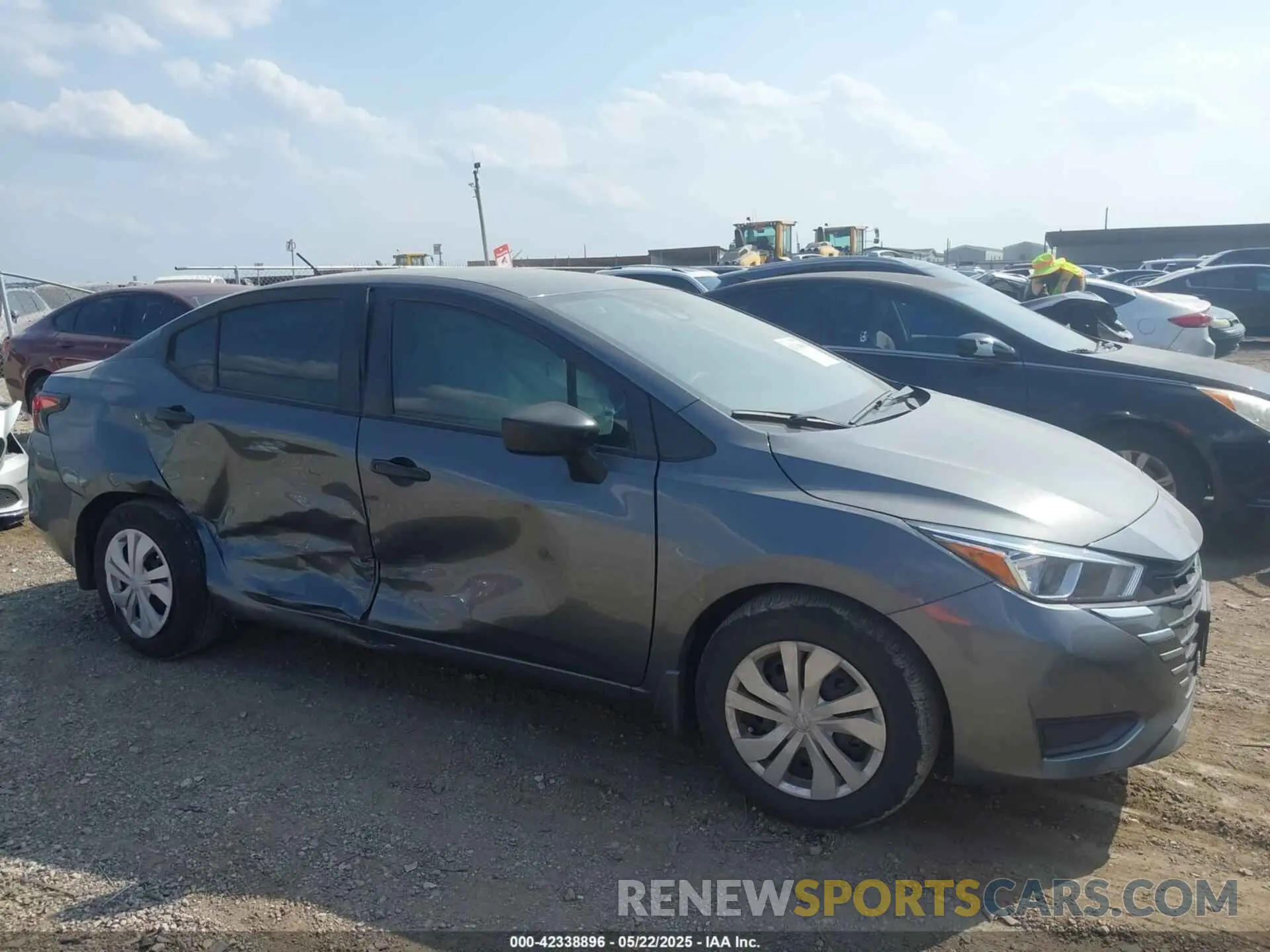 12 fotografías del automóvil dañado 3N1CN8DV6RL874259 NISSAN VERSA 2024