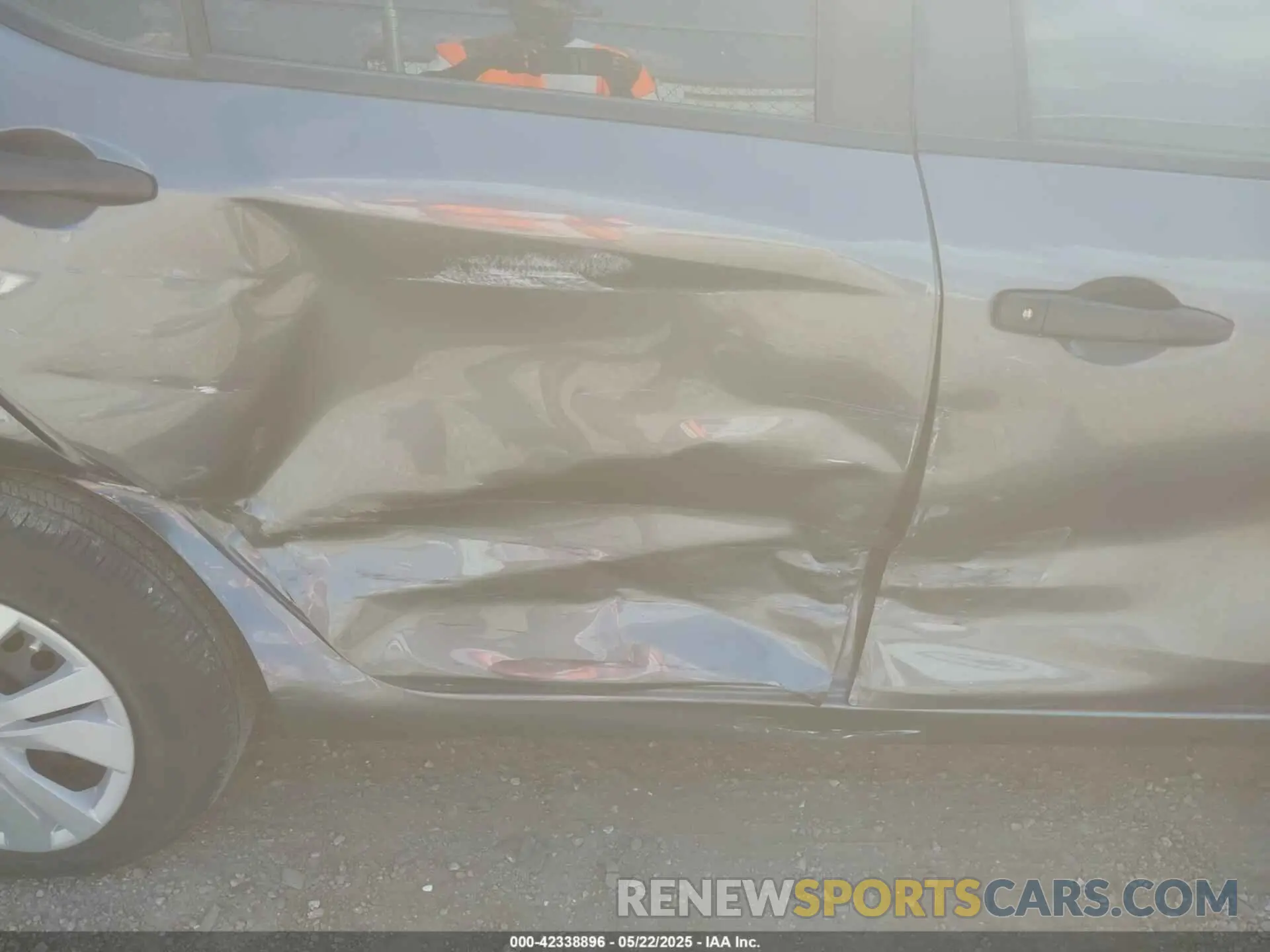 16 fotografías del automóvil dañado 3N1CN8DV6RL874259 NISSAN VERSA 2024