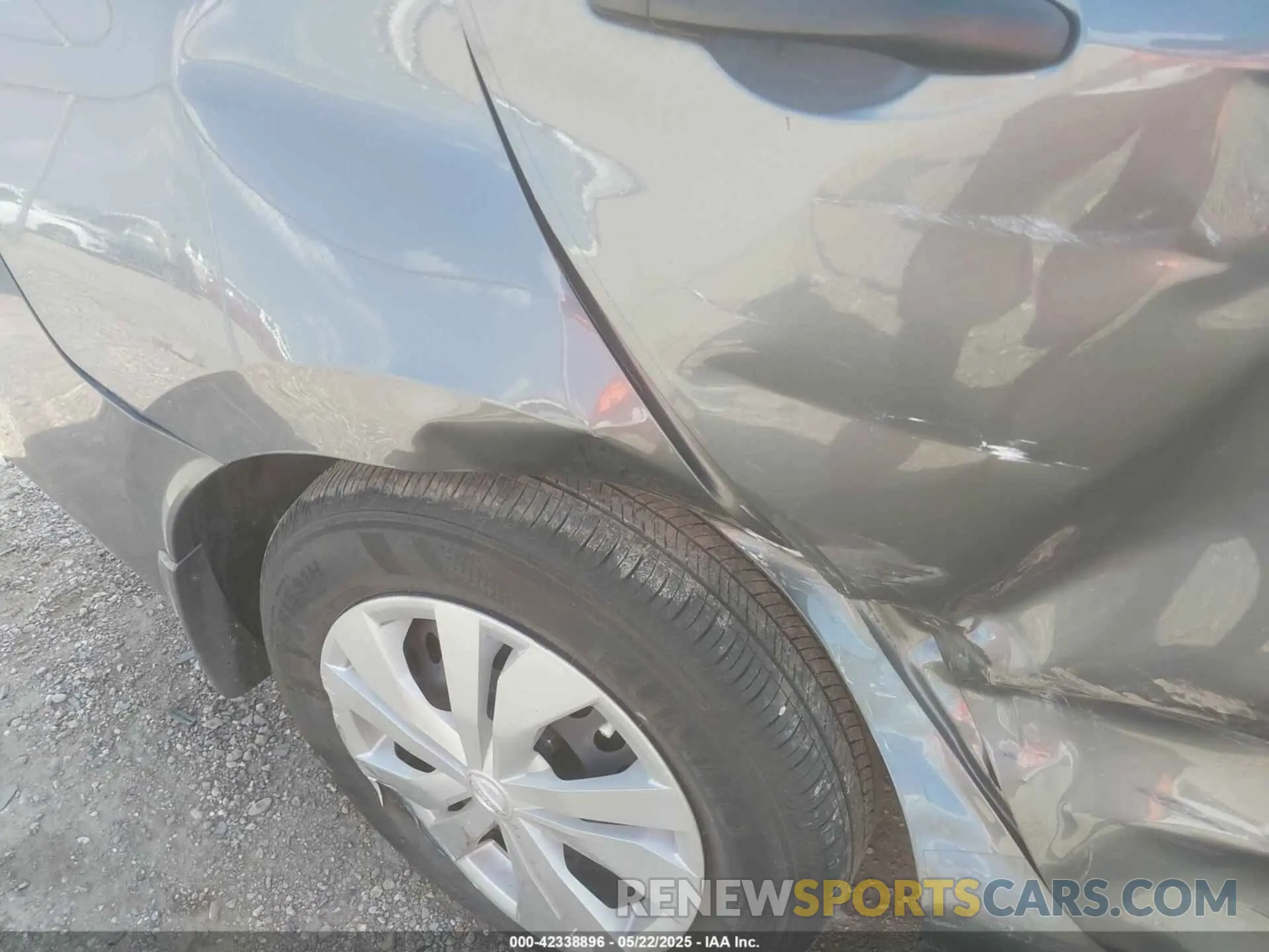 17 fotografías del automóvil dañado 3N1CN8DV6RL874259 NISSAN VERSA 2024