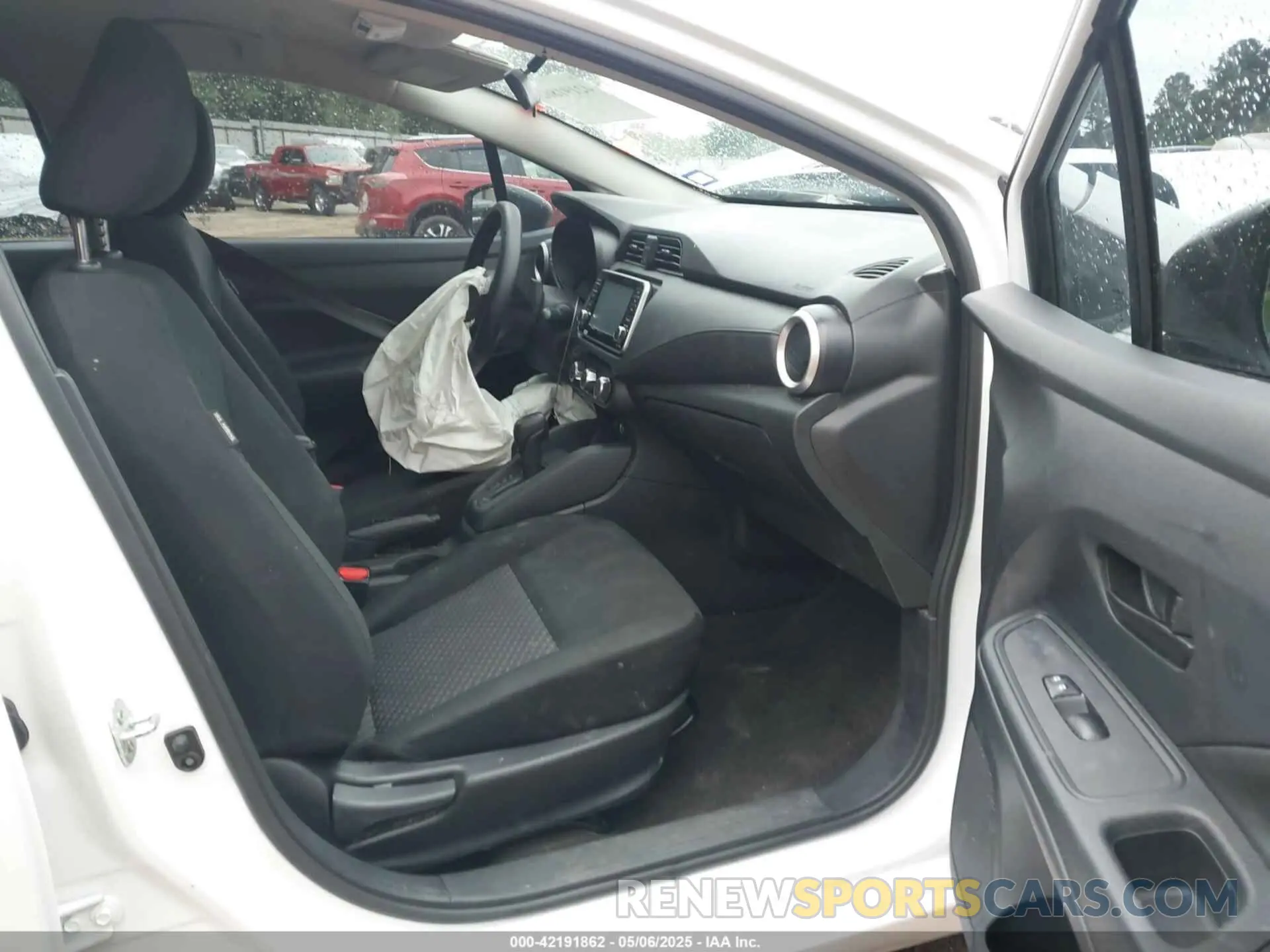 5 fotografías del automóvil dañado 3N1CN8DV6RL879039 NISSAN VERSA 2024