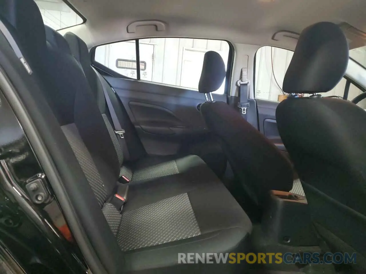 10 fotografías del automóvil dañado 3N1CN8DV6RL893345 NISSAN VERSA 2024