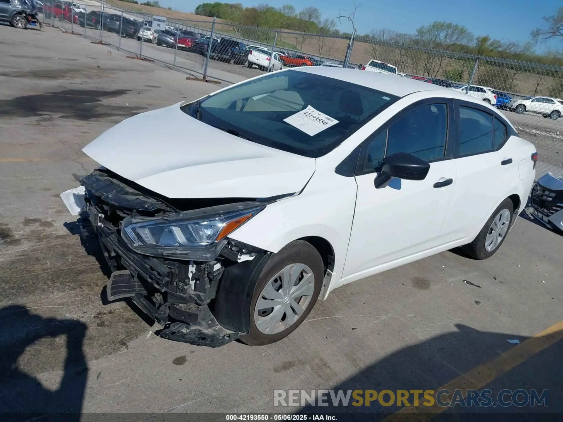 2 fotografías del automóvil dañado 3N1CN8DV8RL839657 NISSAN VERSA 2024