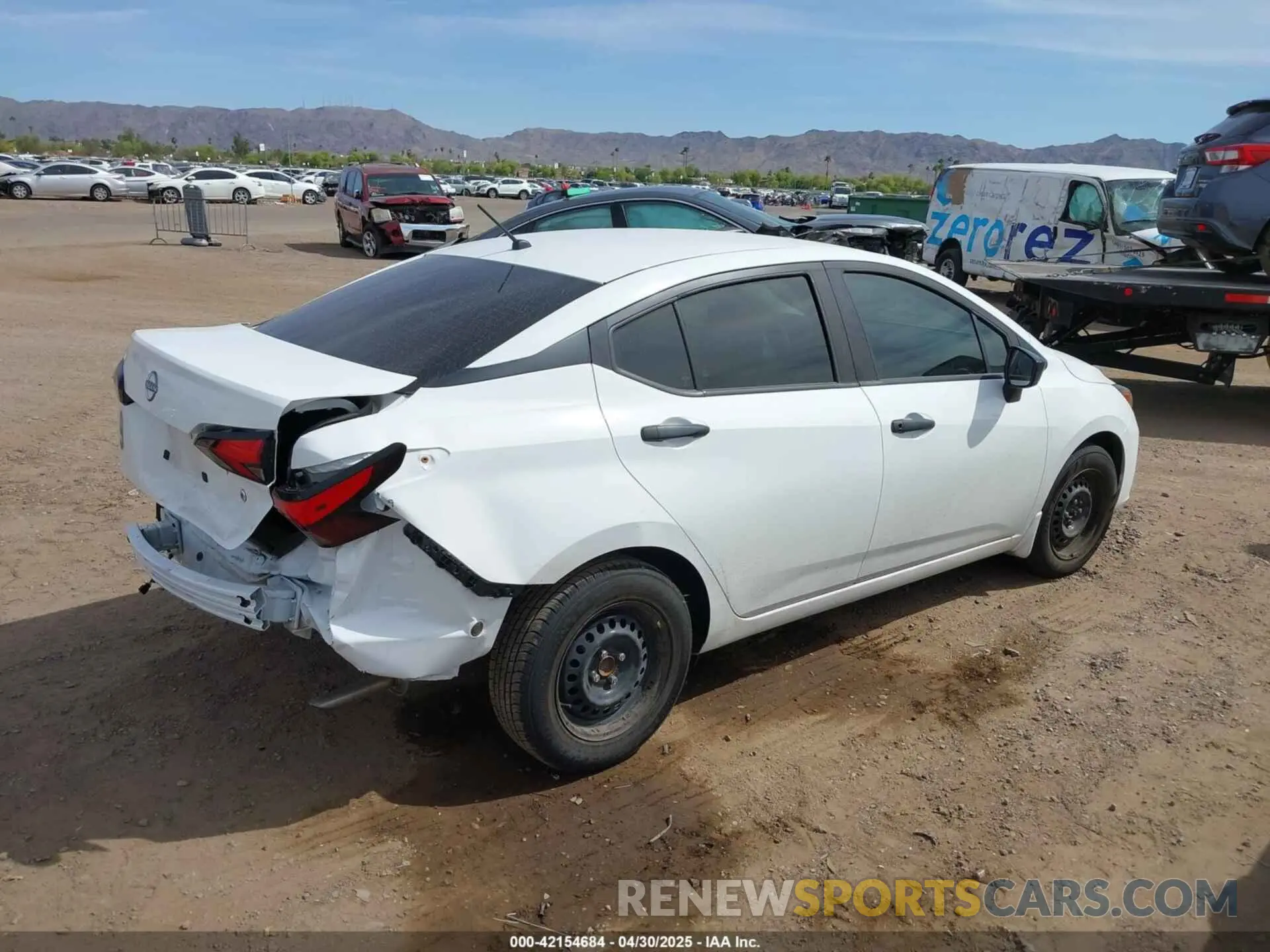 4 fotografías del automóvil dañado 3N1CN8DV8RL885439 NISSAN VERSA 2024