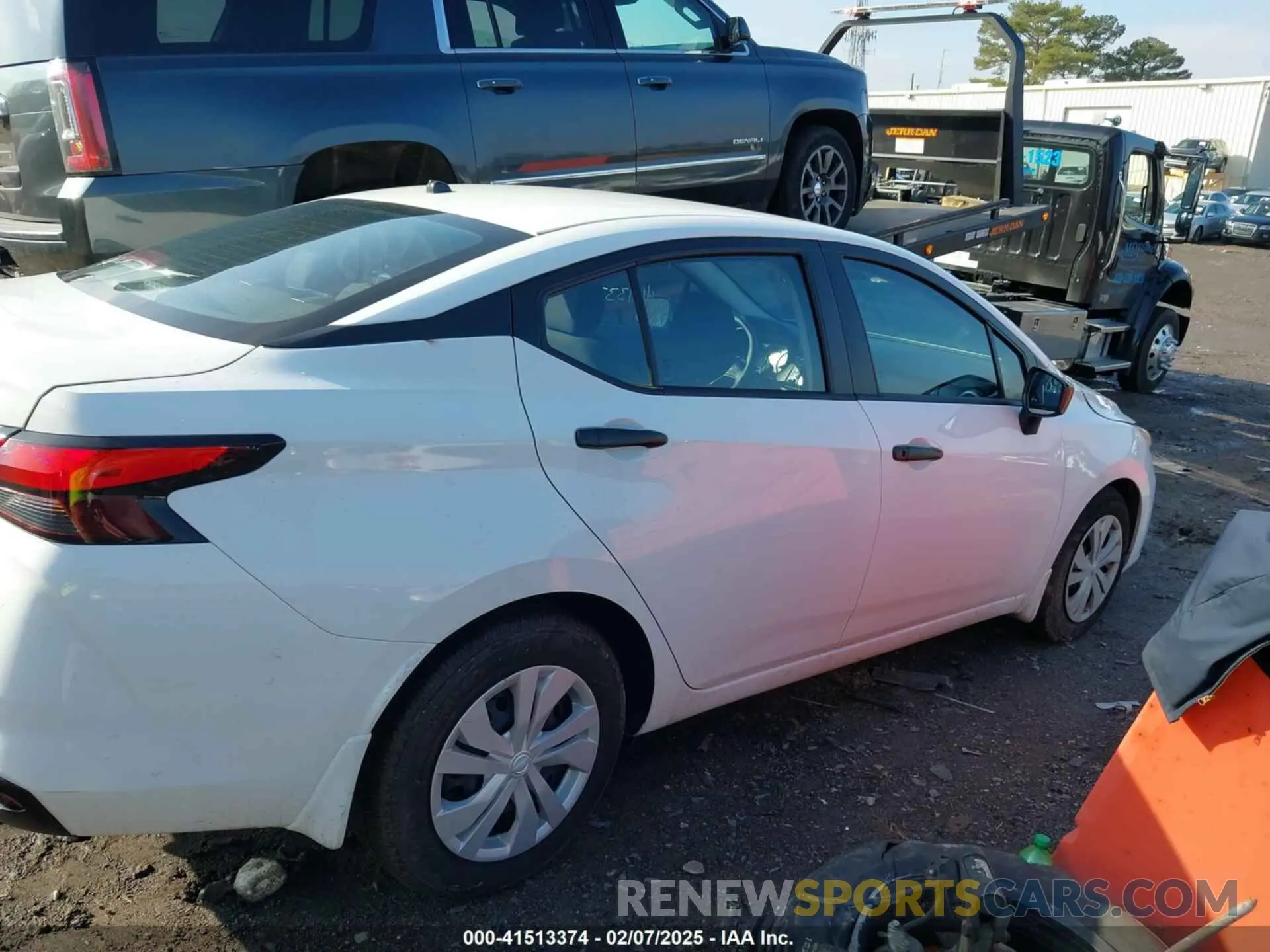 13 fotografías del automóvil dañado 3N1CN8DV8RL906189 NISSAN VERSA 2024