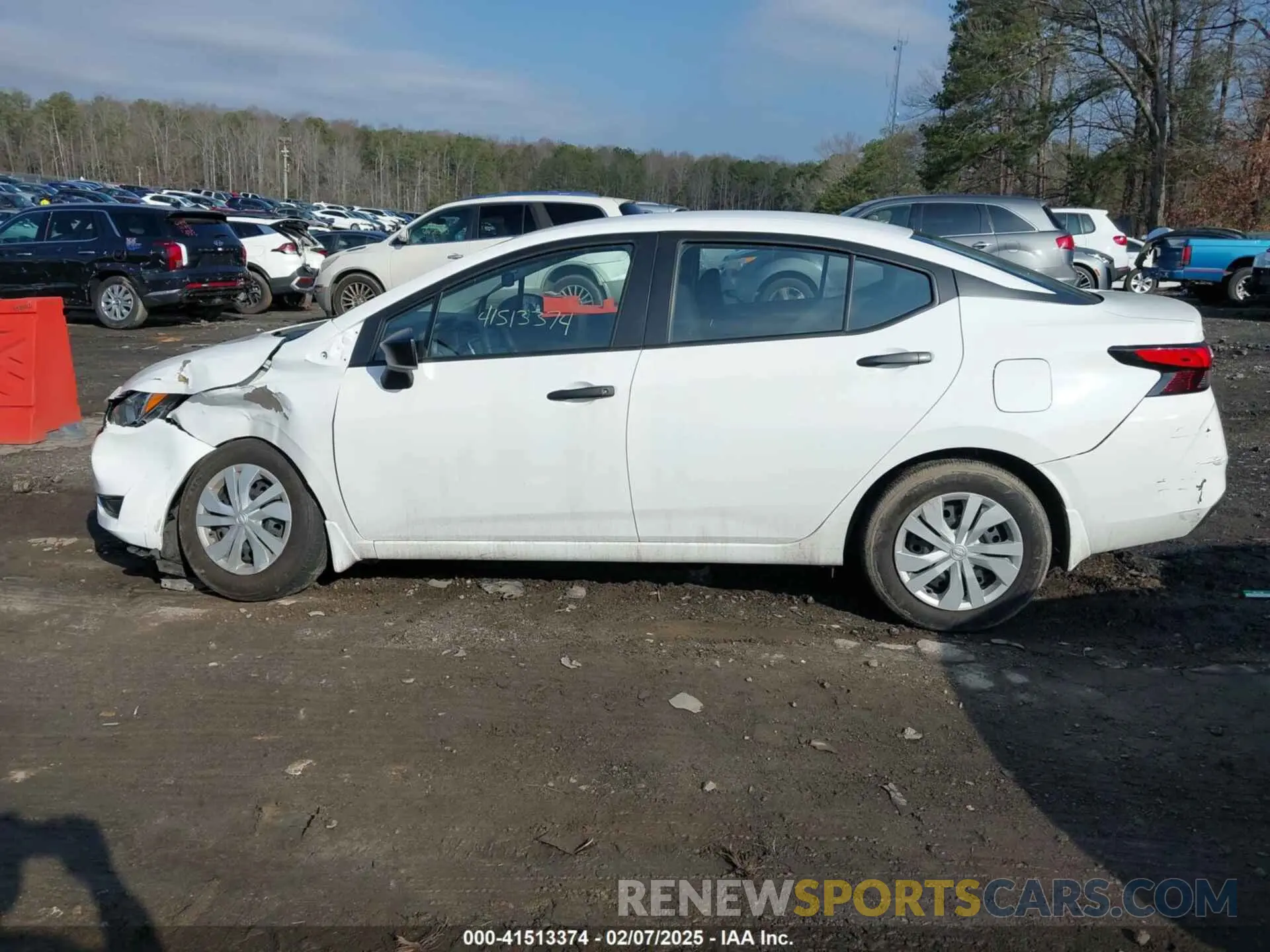 14 fotografías del automóvil dañado 3N1CN8DV8RL906189 NISSAN VERSA 2024