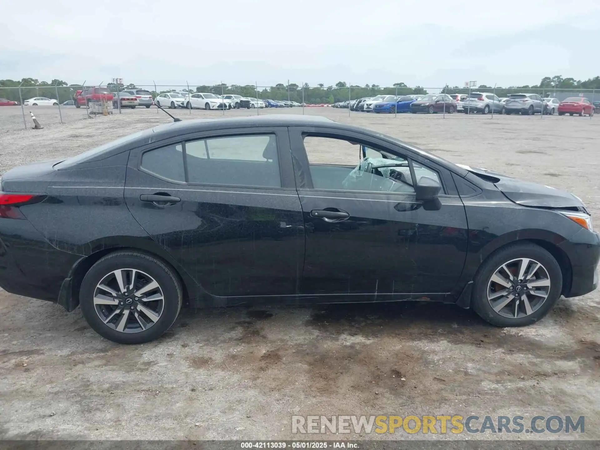 13 fotografías del automóvil dañado 3N1CN8DV9RL872828 NISSAN VERSA 2024