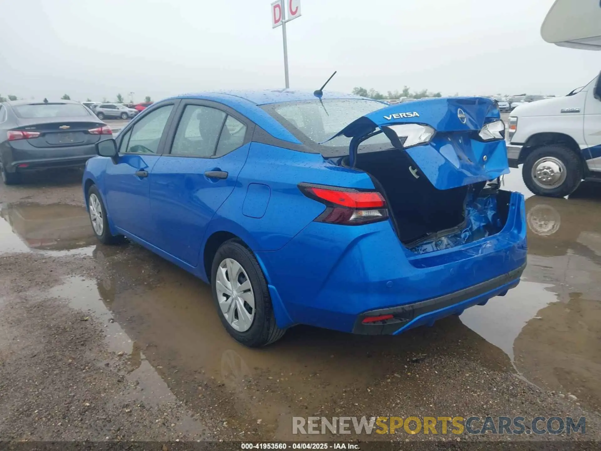 3 fotografías del automóvil dañado 3N1CN8DV9RL923485 NISSAN VERSA 2024