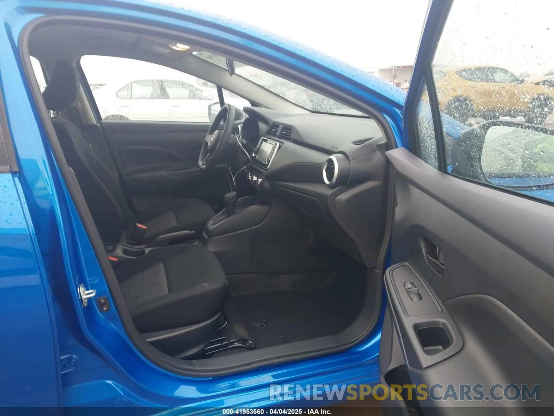 5 fotografías del automóvil dañado 3N1CN8DV9RL923485 NISSAN VERSA 2024