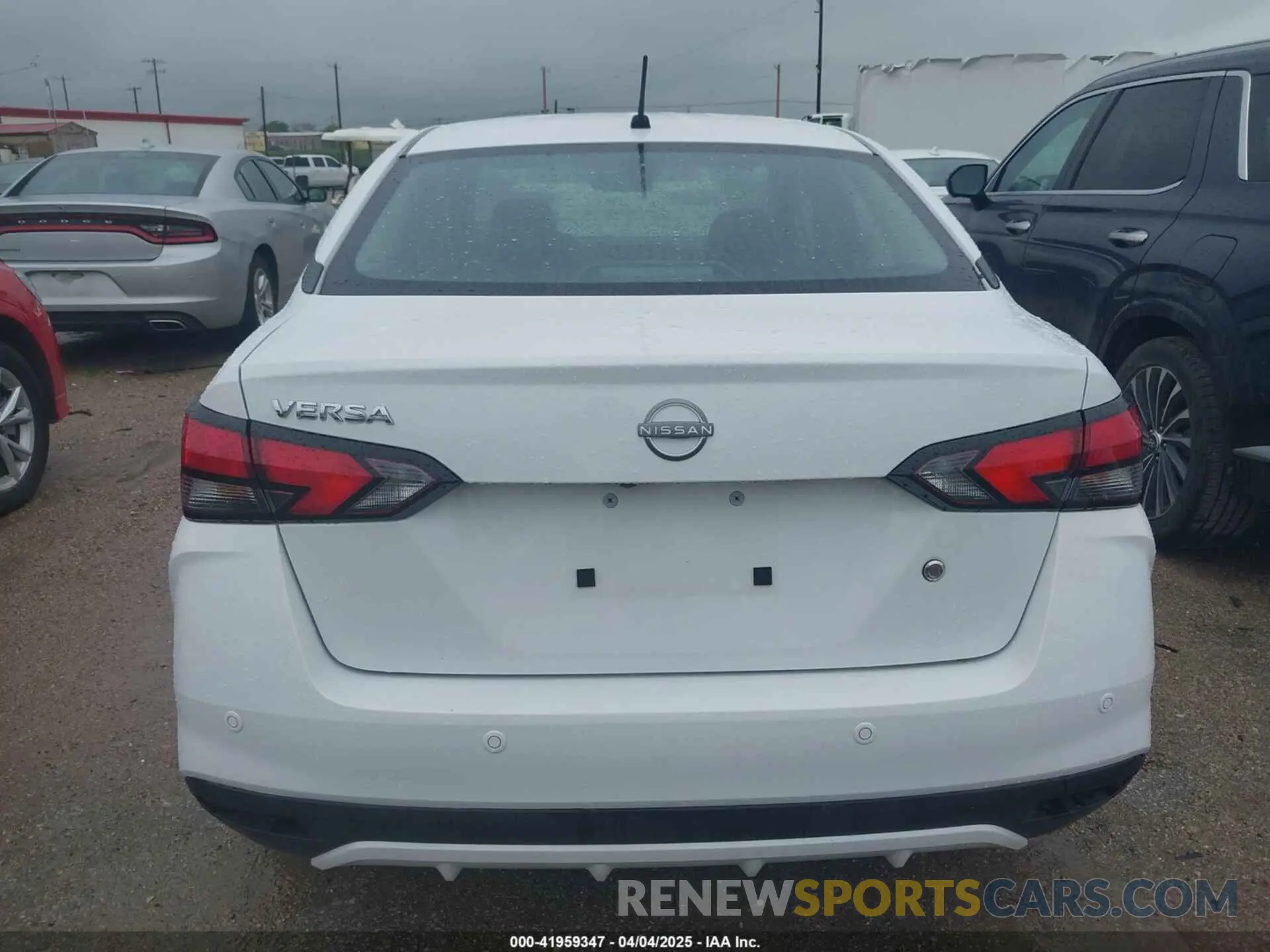 16 fotografías del automóvil dañado 3N1CN8DV9RL926791 NISSAN VERSA 2024