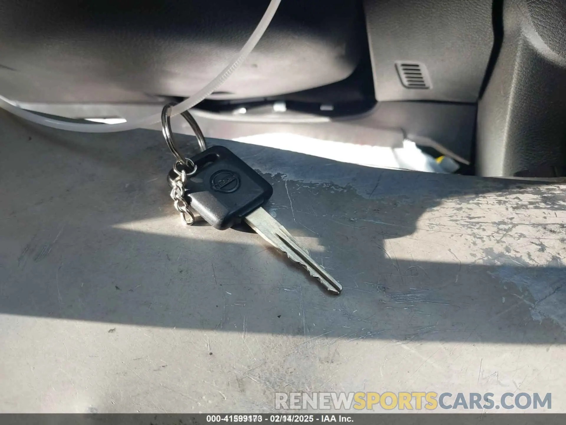 11 fotografías del automóvil dañado 3N1CN8DVXRL839658 NISSAN VERSA 2024