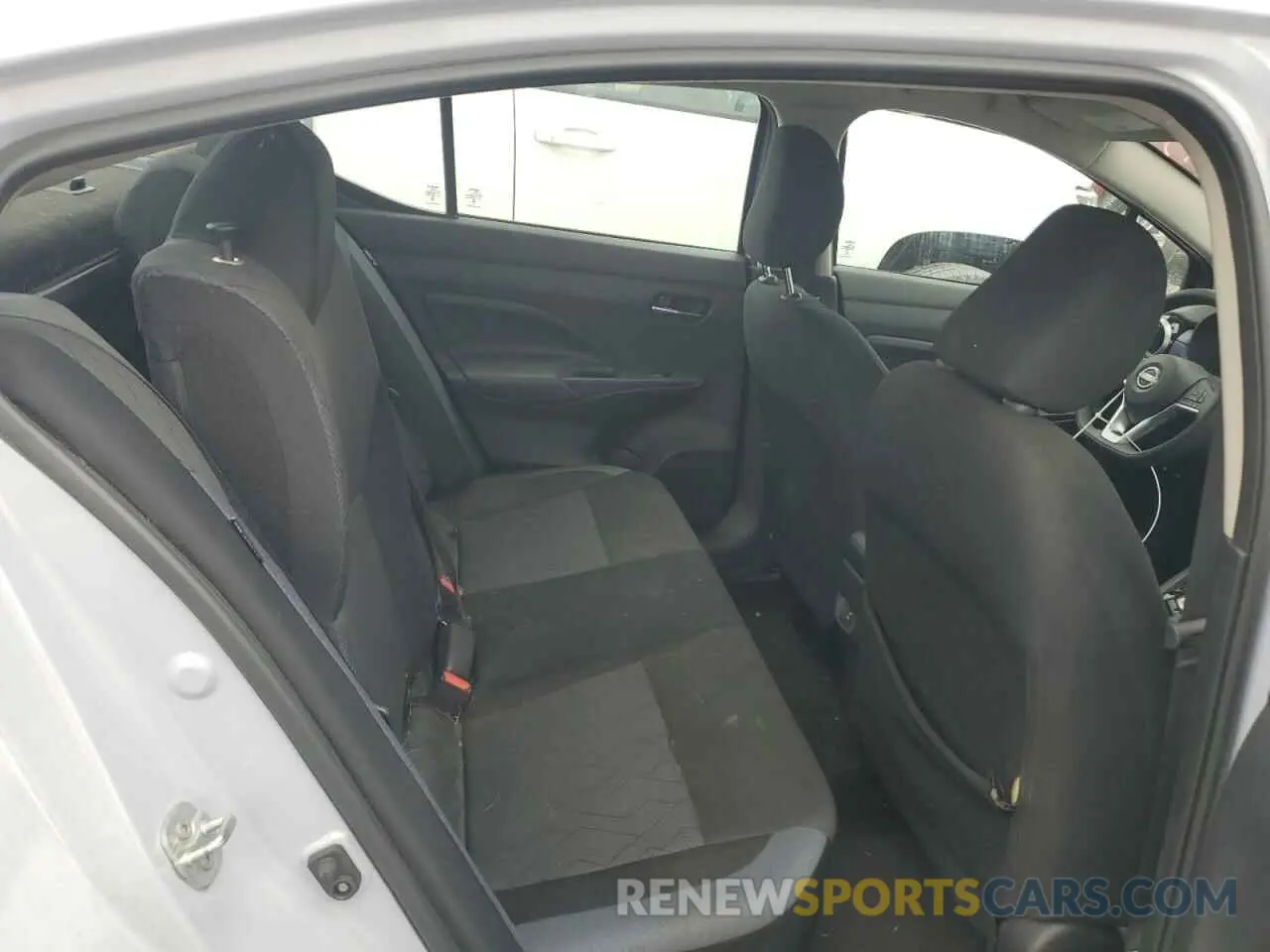 10 fotografías del automóvil dañado 3N1CN8EV0RL864907 NISSAN VERSA 2024