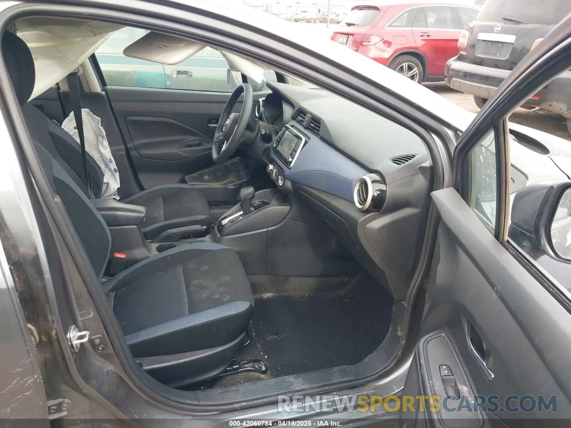 5 fotografías del automóvil dañado 3N1CN8EV0RL922336 NISSAN VERSA 2024