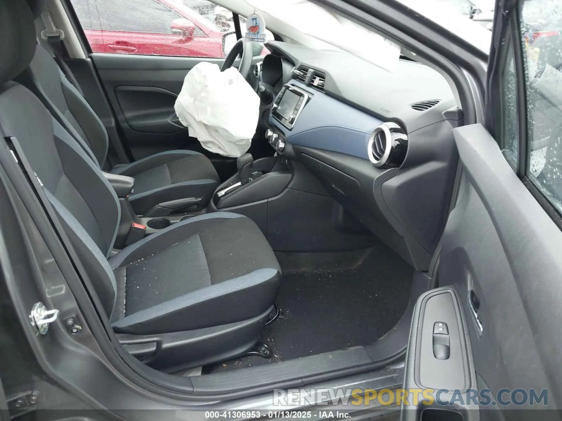 5 fotografías del automóvil dañado 3N1CN8EV2RL878145 NISSAN VERSA 2024
