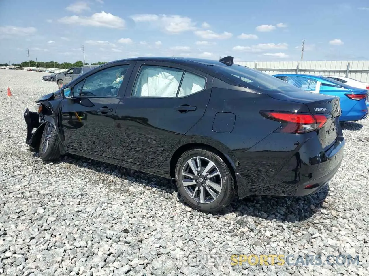 2 fotografías del automóvil dañado 3N1CN8EV3RL928180 NISSAN VERSA 2024