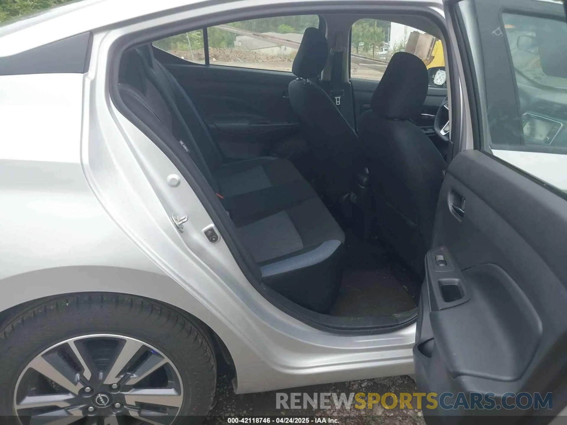 7 fotografías del automóvil dañado 3N1CN8EV8RL882071 NISSAN VERSA 2024
