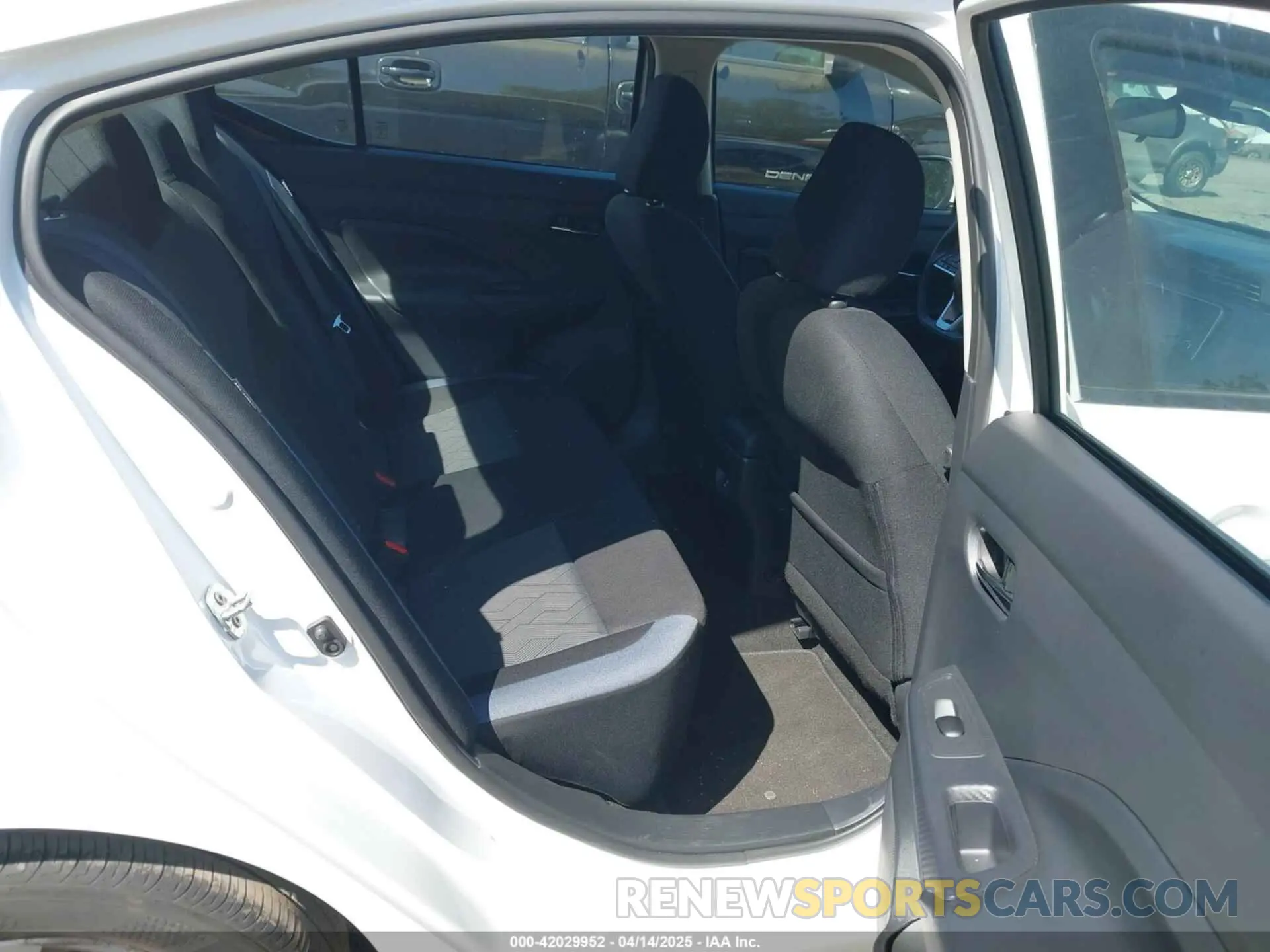 8 fotografías del automóvil dañado 3N1CN8EV8RL889974 NISSAN VERSA 2024