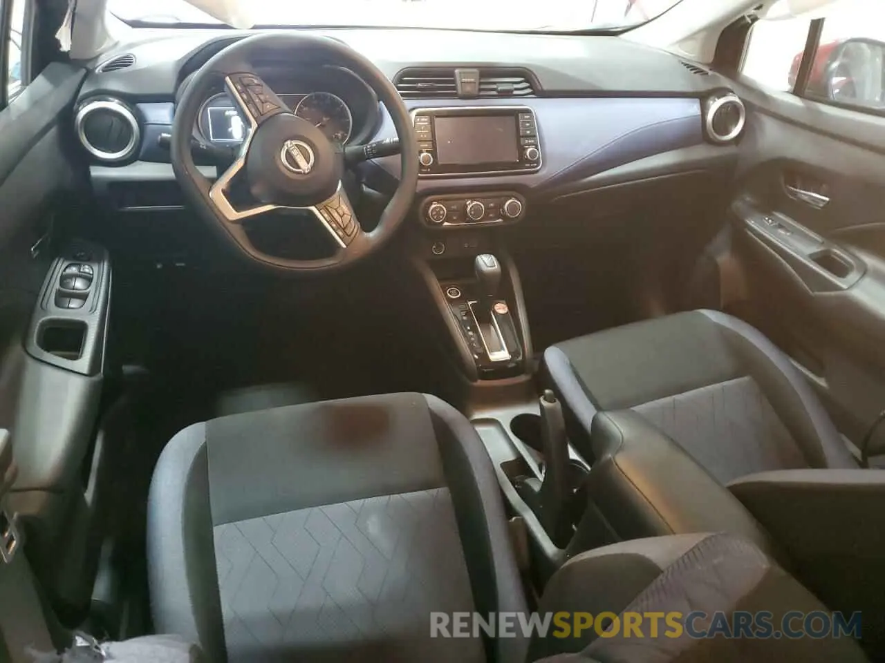 8 fotografías del automóvil dañado 3N1CN8EV8RL910824 NISSAN VERSA 2024