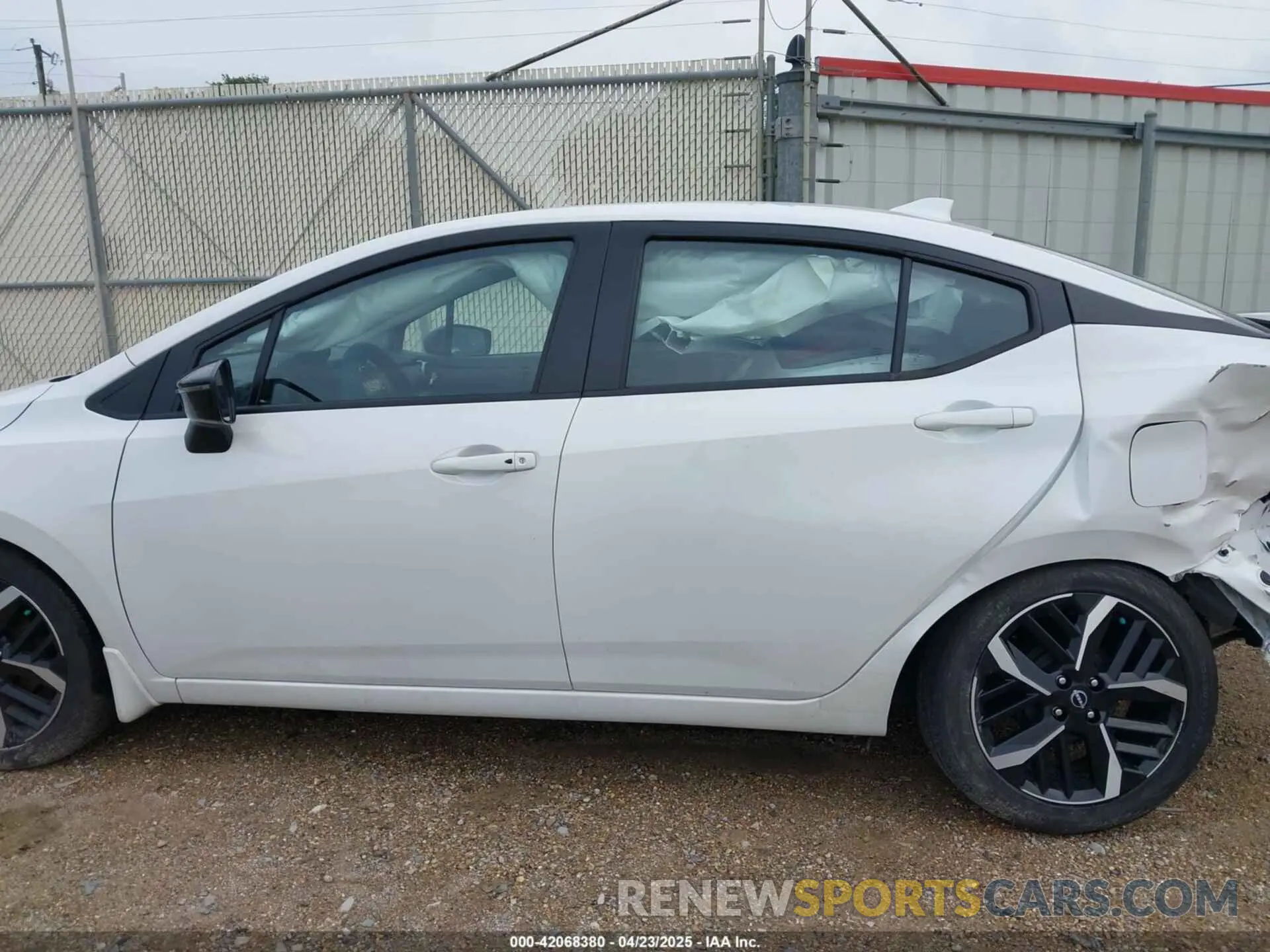 15 fotografías del automóvil dañado 3N1CN8FV2RL877947 NISSAN VERSA 2024