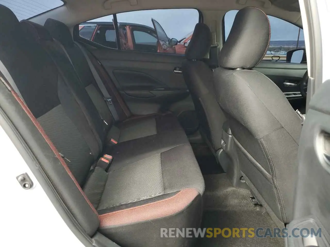 10 fotografías del automóvil dañado 3N1CN8FV5RL926218 NISSAN VERSA 2024