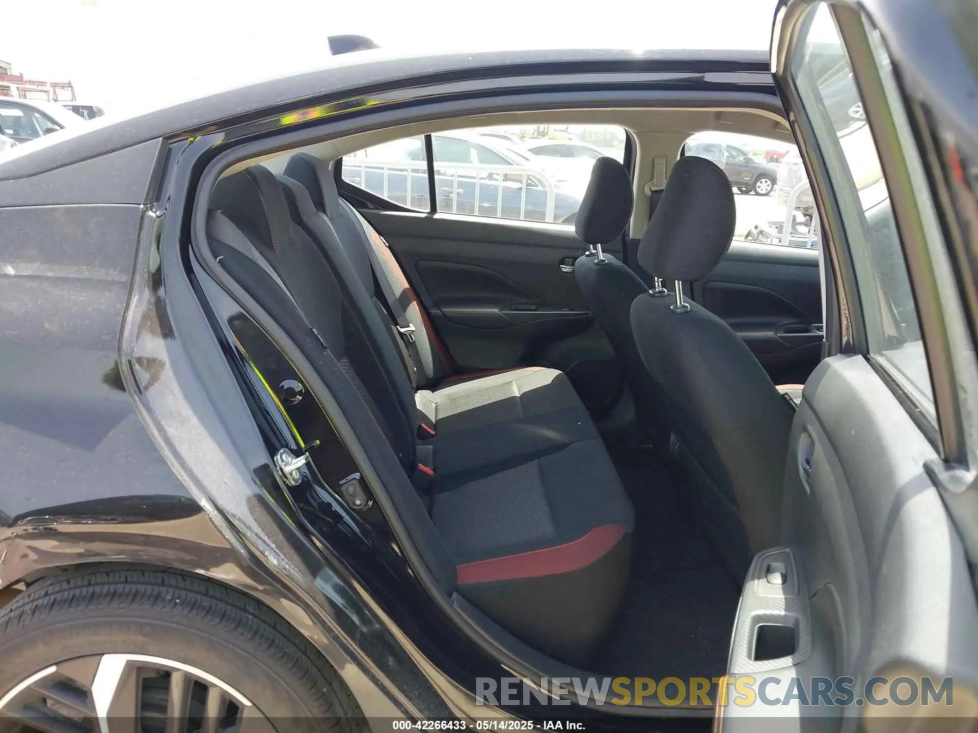 8 fotografías del automóvil dañado 3N1CN8FV6RL906740 NISSAN VERSA 2024