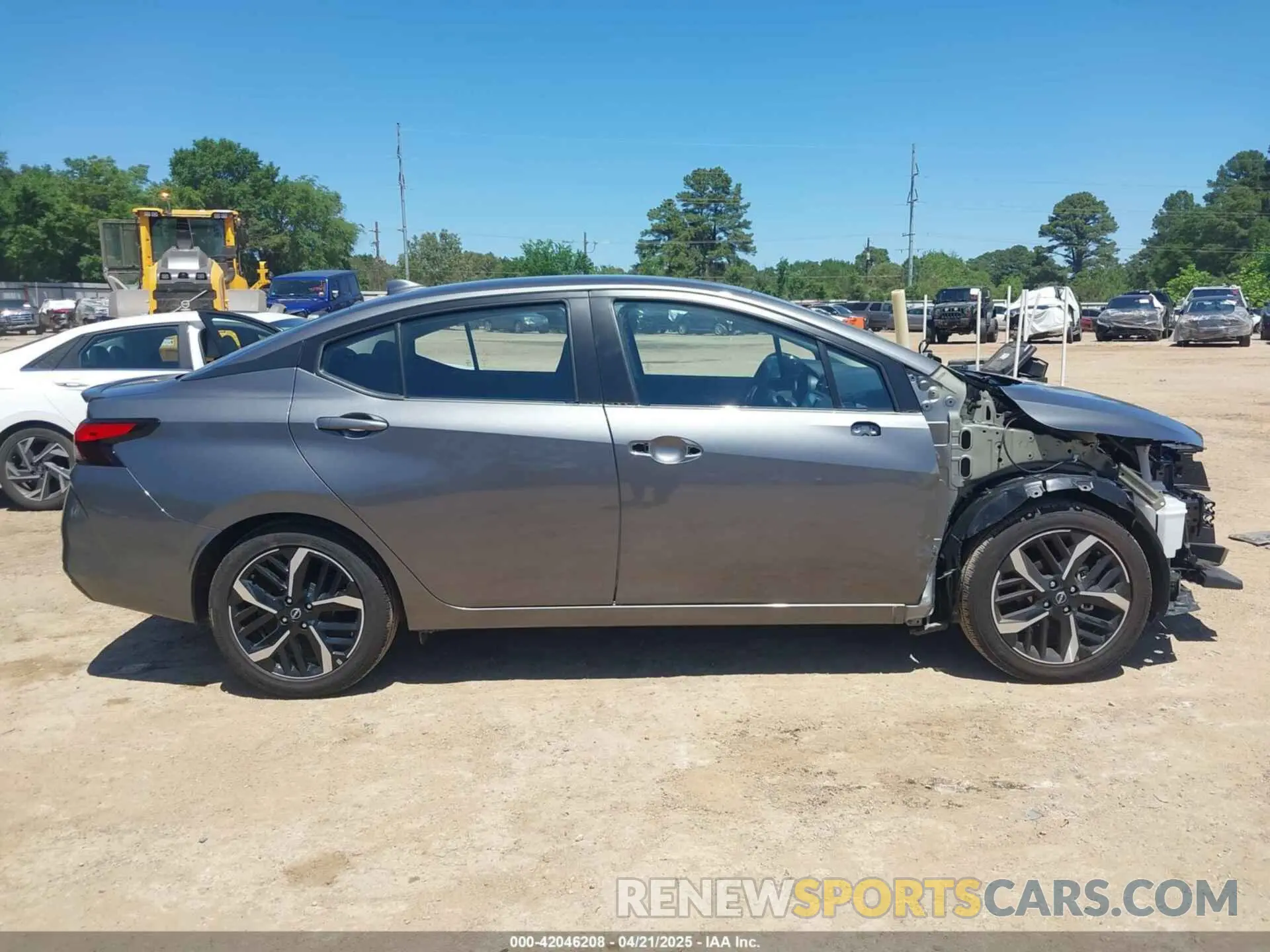 14 fotografías del automóvil dañado 3N1CN8FV6RL912635 NISSAN VERSA 2024