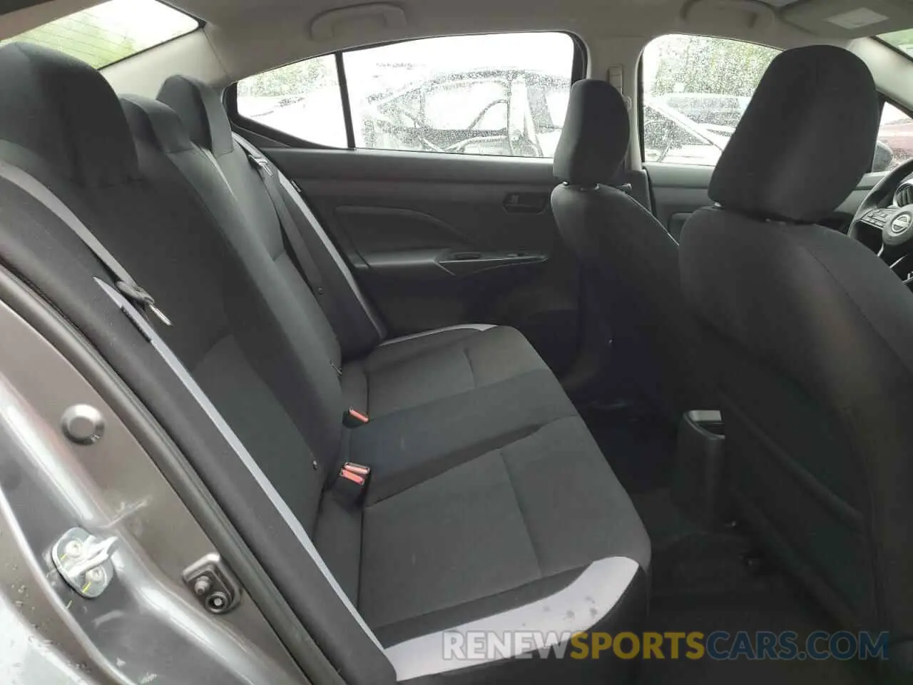 10 fotografías del automóvil dañado 3N1CN8DV3SL835473 NISSAN VERSA 2025