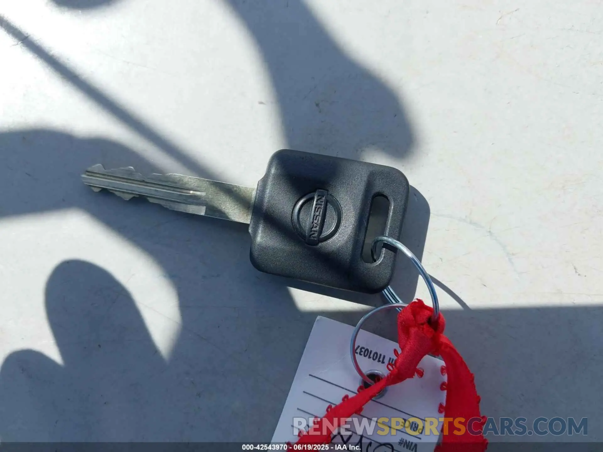 11 fotografías del automóvil dañado 3N1CN8DV6SL813659 NISSAN VERSA 2025