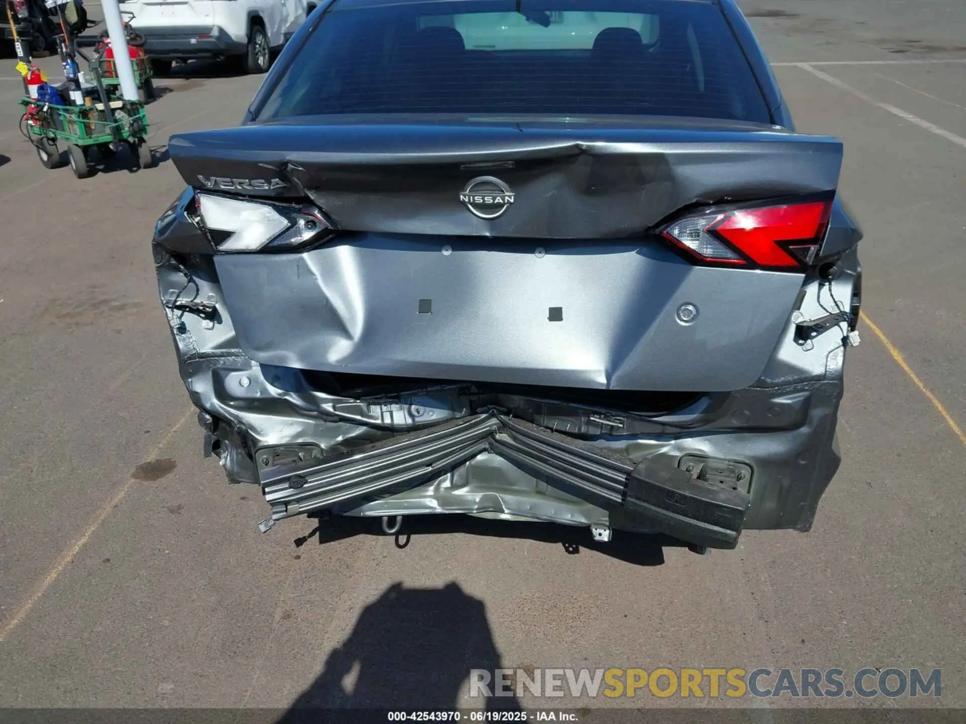 6 fotografías del automóvil dañado 3N1CN8DV6SL813659 NISSAN VERSA 2025