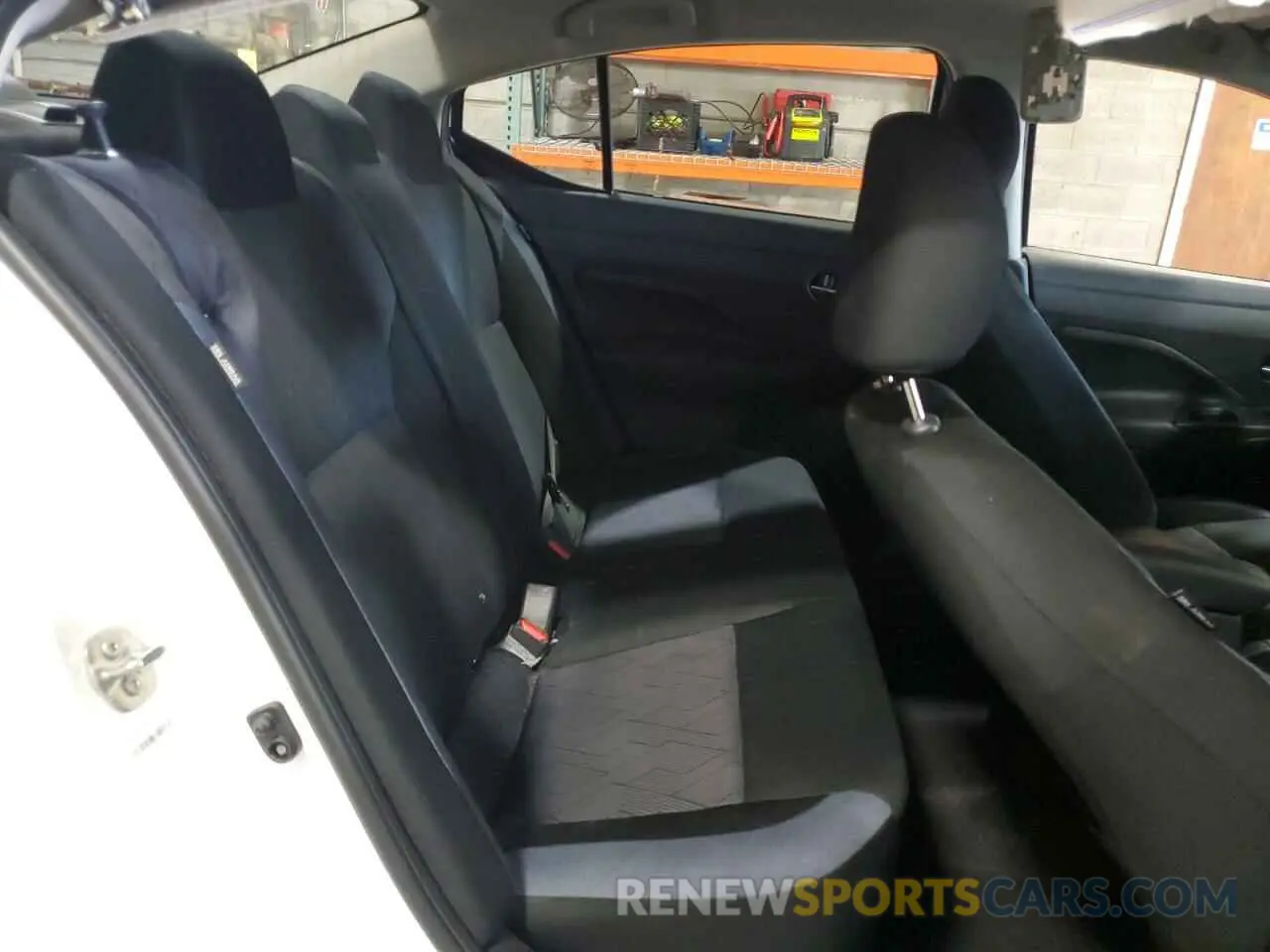 10 fotografías del automóvil dañado 3N1CN8EV0SL834151 NISSAN VERSA 2025