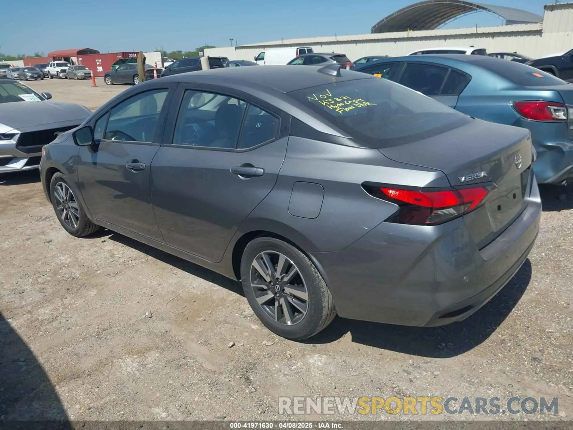 3 fotografías del automóvil dañado 3N1CN8EV0SL839754 NISSAN VERSA 2025