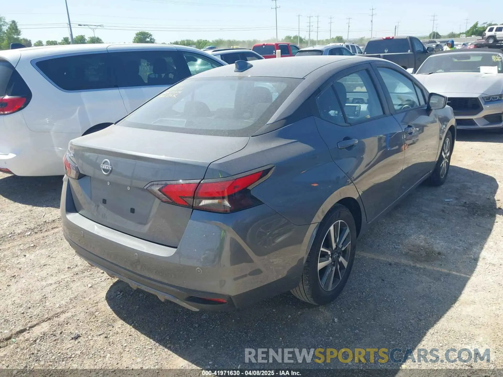 4 fotografías del automóvil dañado 3N1CN8EV0SL839754 NISSAN VERSA 2025