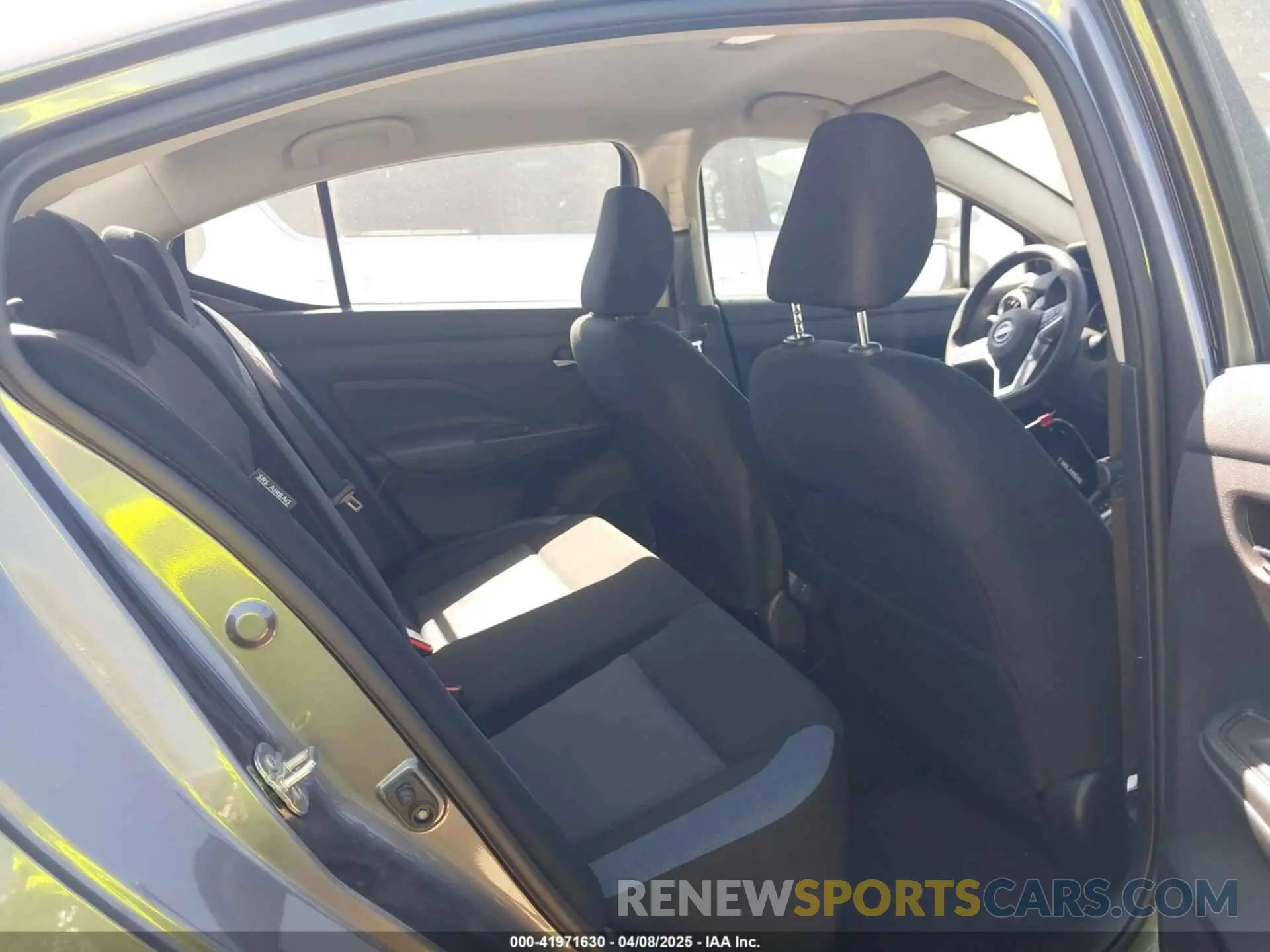 8 fotografías del automóvil dañado 3N1CN8EV0SL839754 NISSAN VERSA 2025