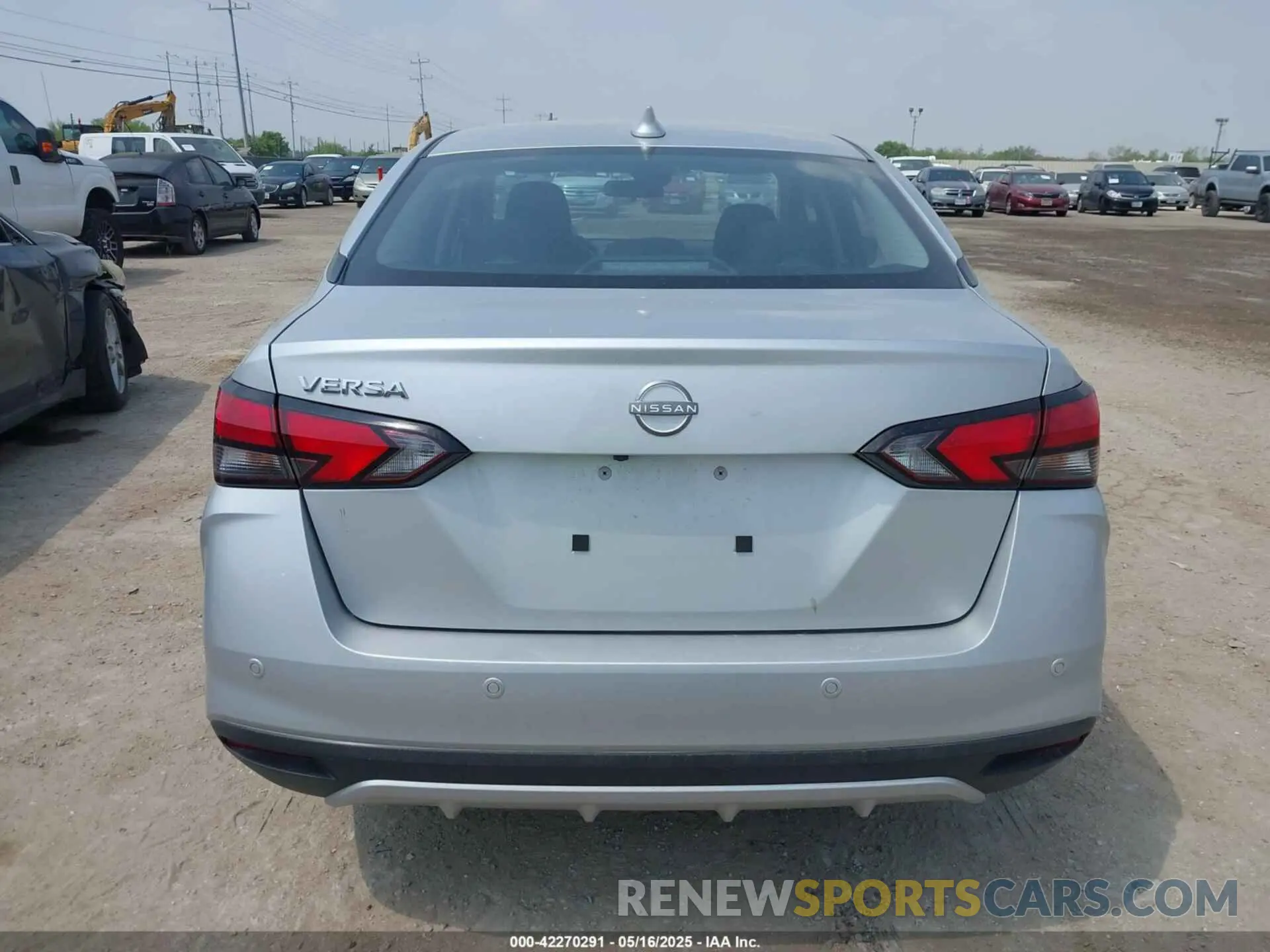 16 fotografías del automóvil dañado 3N1CN8EV2SL837049 NISSAN VERSA 2025