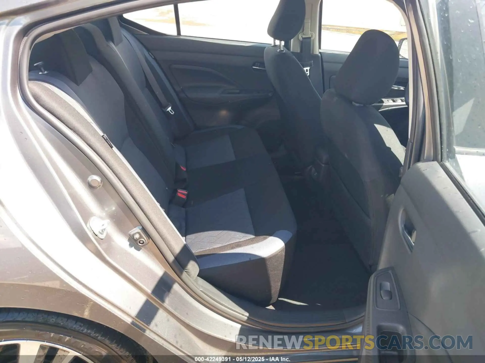 8 fotografías del automóvil dañado 3N1CN8EV2SL842414 NISSAN VERSA 2025