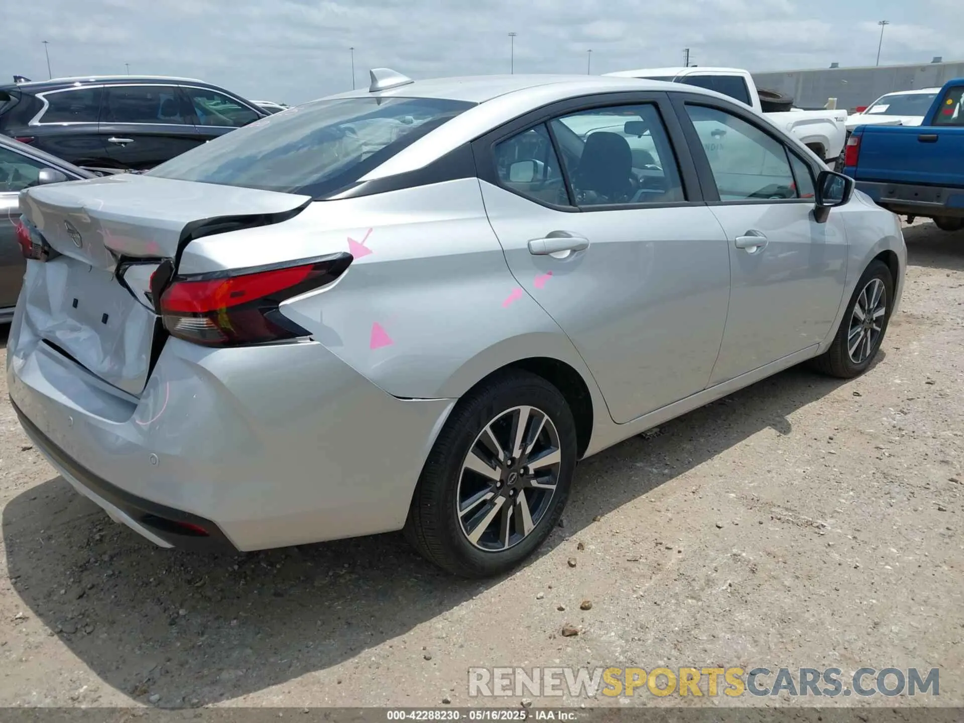 4 fotografías del automóvil dañado 3N1CN8EV3SL812631 NISSAN VERSA 2025