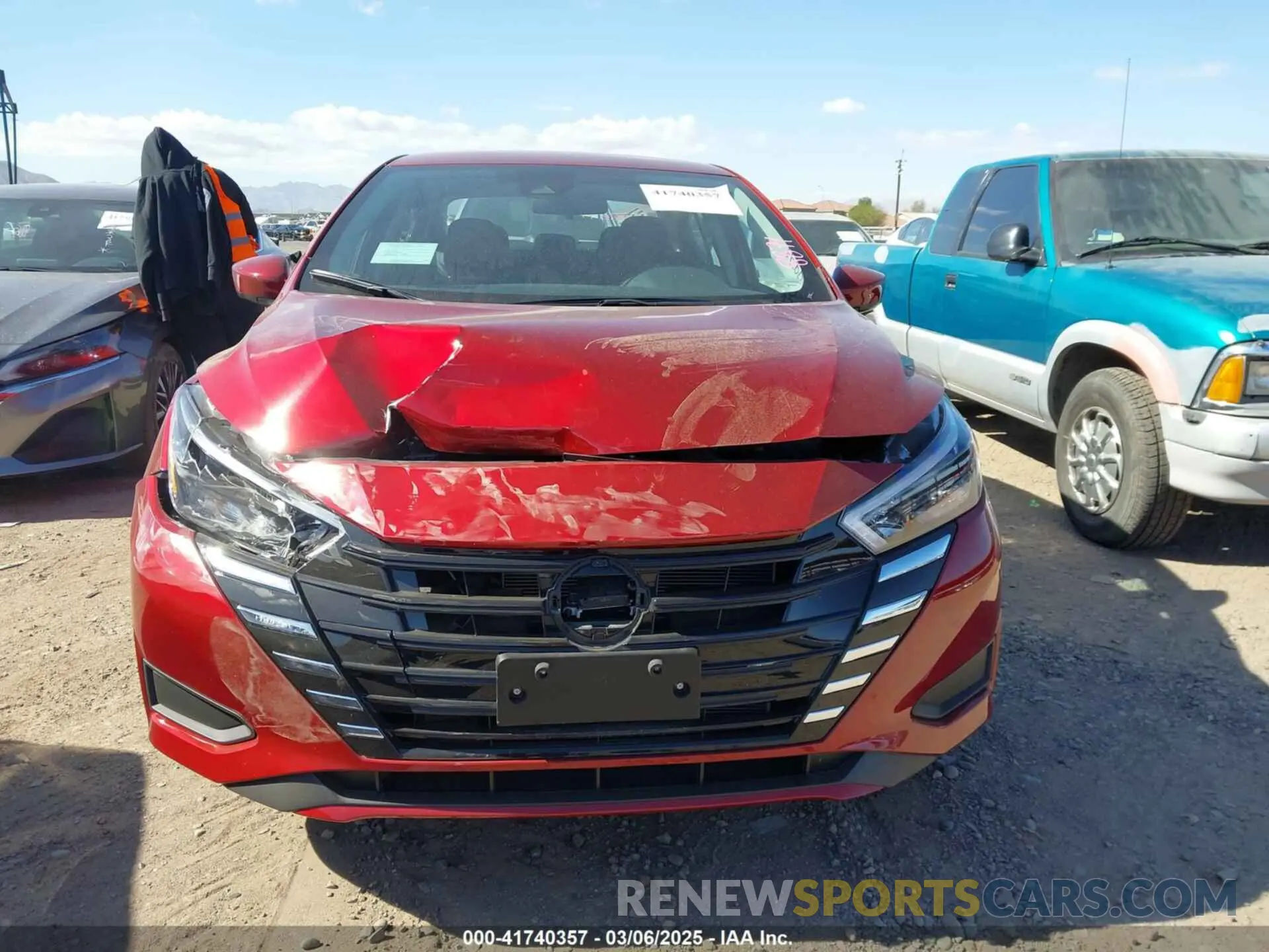 12 fotografías del automóvil dañado 3N1CN8EV4SL813268 NISSAN VERSA 2025