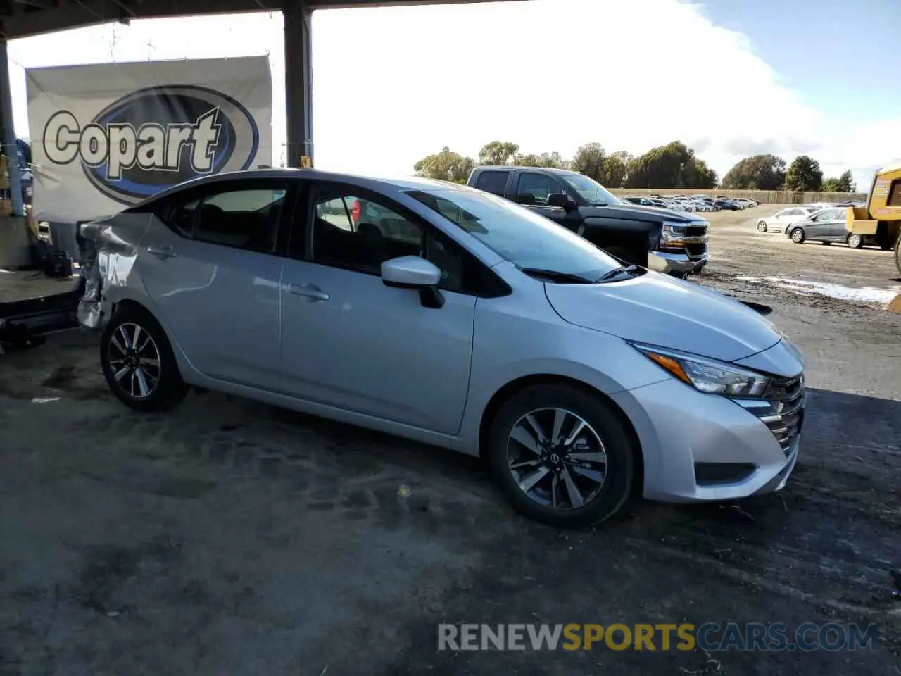 4 fotografías del automóvil dañado 3N1CN8EV5SL846182 NISSAN VERSA 2025