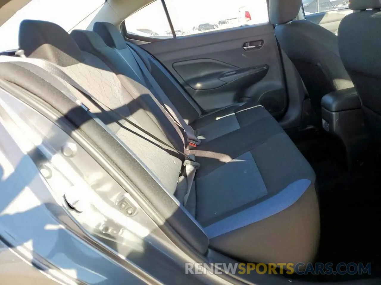 10 fotografías del automóvil dañado 3N1CN8EV6SL813062 NISSAN VERSA 2025