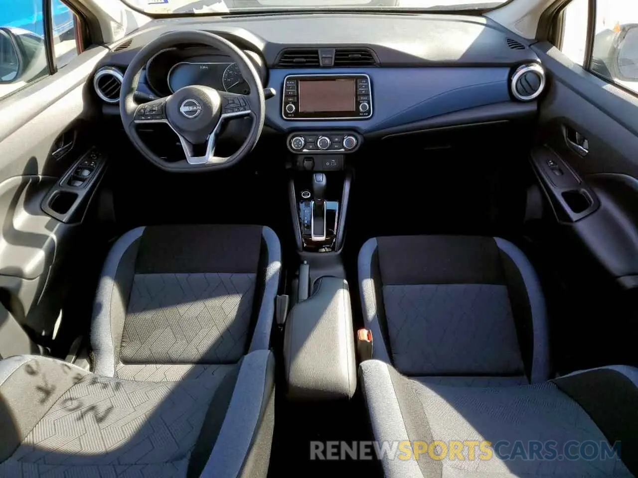 8 fotografías del automóvil dañado 3N1CN8EV6SL813062 NISSAN VERSA 2025