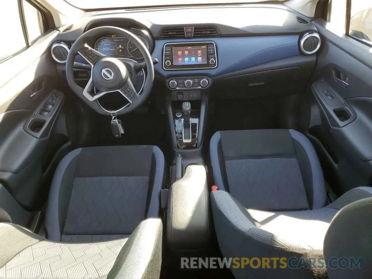 8 fotografías del automóvil dañado 3N1CN8EV6SL815300 NISSAN VERSA 2025