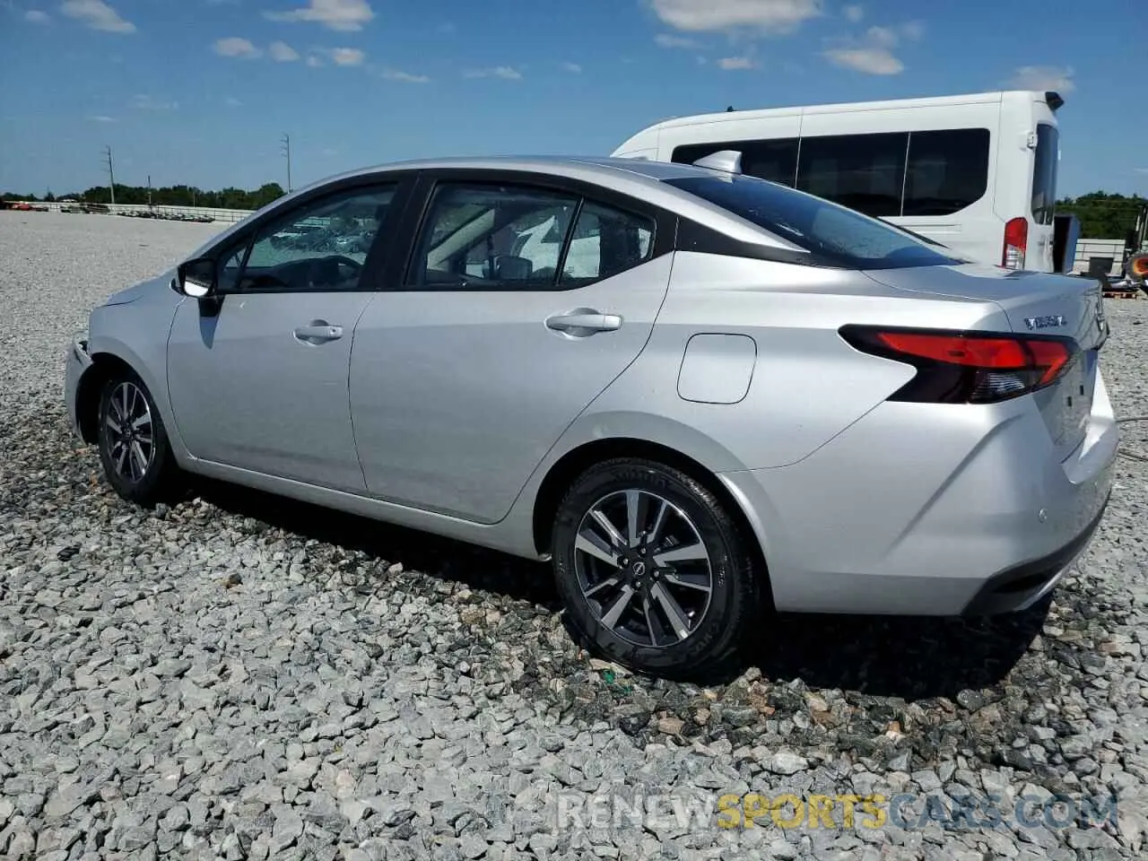 2 fotografías del automóvil dañado 3N1CN8EV7SL836673 NISSAN VERSA 2025
